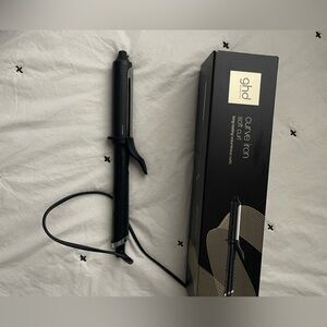 GHD curling iron